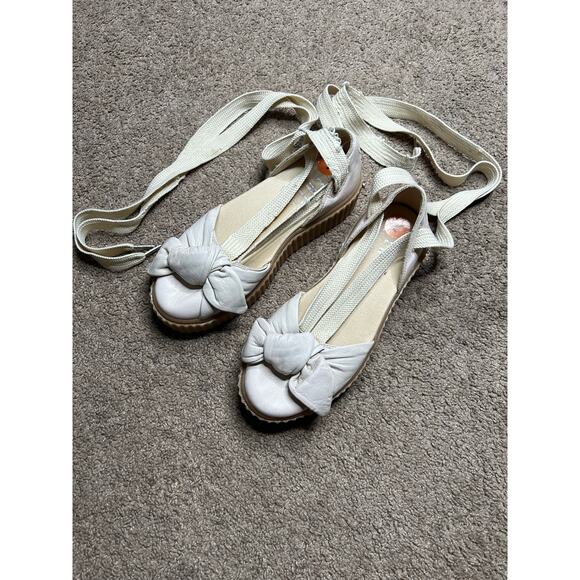Puma Fenty Bow Creeper 365794 02 Cream Leather Platform Womens Sandals Sz 7 - Picture 1 of 8